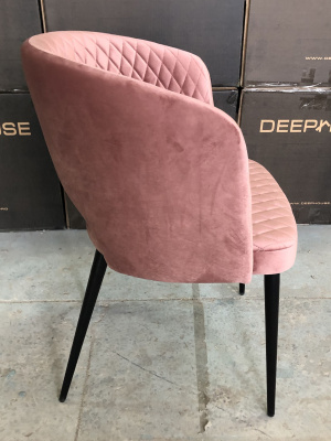 Стул Базель коралловый с прострочкой с черными ножками фото Стул Базель коралловый с прострочкой с черными ножками. Фото №3